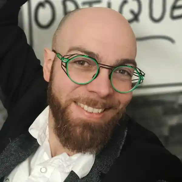 Photo de Cyril BARNOIN, gérant de Landern'Optique, opticien lunettier à Landerneau